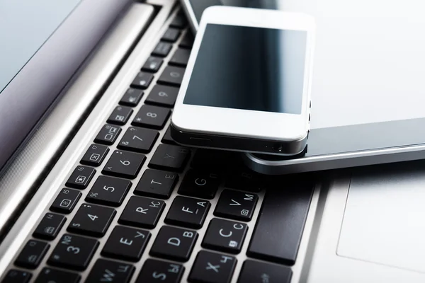 Telefoner och TabletPC — Stockfoto