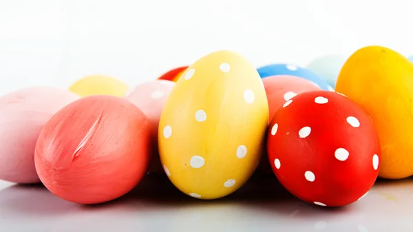 Coloridos huevos de Pascua —  Fotos de Stock