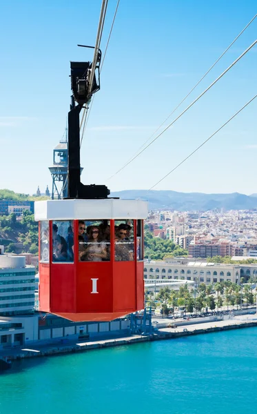Seilbahn über Hafen in Barcelona — Stockfoto