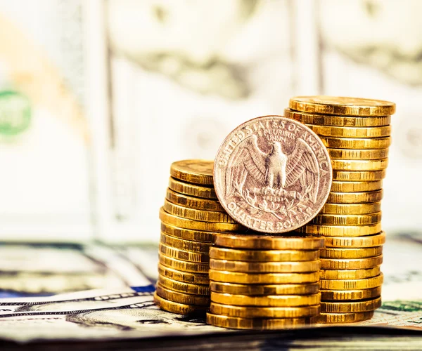 A coin in the dollar quarter on the American dollars — Stock Photo, Image