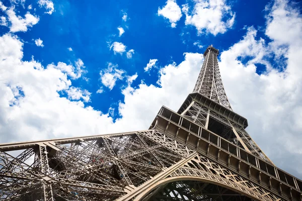 Torre Eiffel em Paris — Fotografia de Stock