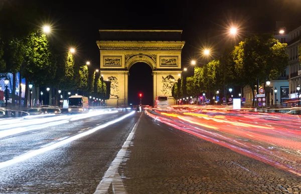 Champs-Elysees of Paris at night — Stock Photo, Image