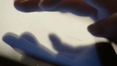 tablet bilgisayar dokunmatik dokunmak parmak