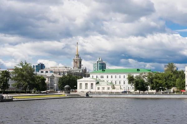 Quay kade embankment — Stockfoto