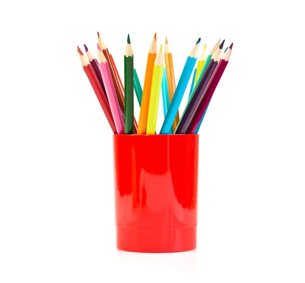 Цветные карандаши в банке — стоковое фото