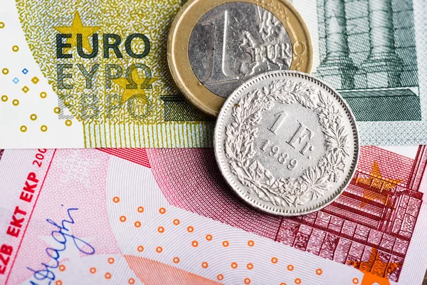 Swiss Franc versus Euro — Stock Photo, Image