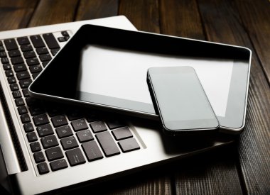 Klavye ile telefon ve tablet pc