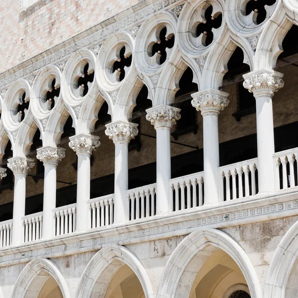 Facade of Palazzo Ducale — Stock Photo, Image