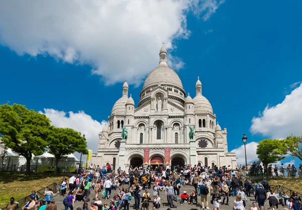 Bazyliki Sacre-coeur w letni dzień — Zdjęcie stockowe