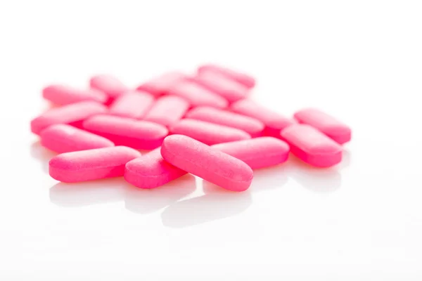 Pink medical pills — Stock Photo, Image