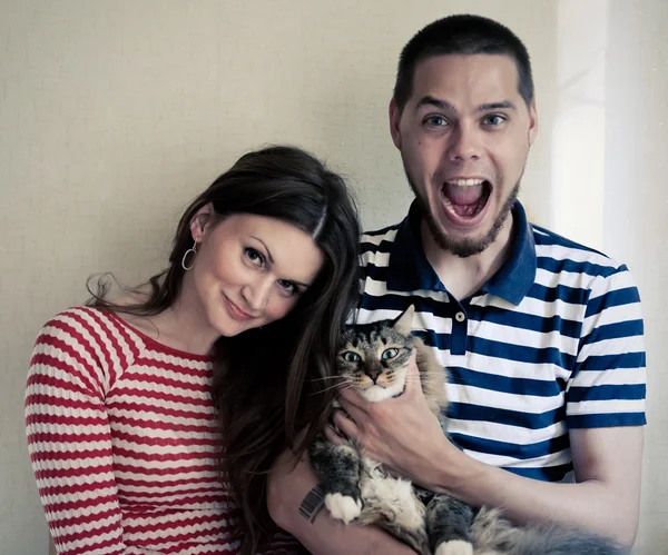 Happy Young Couple — Stock Photo, Image