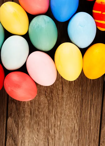 Vintage oeufs de Pâques colorés — Photo