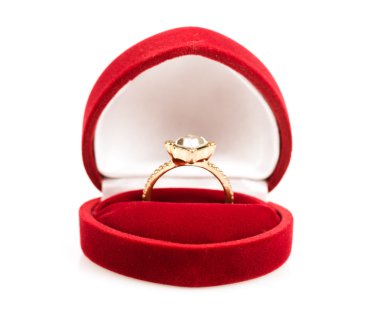 hediye kutusunda ring