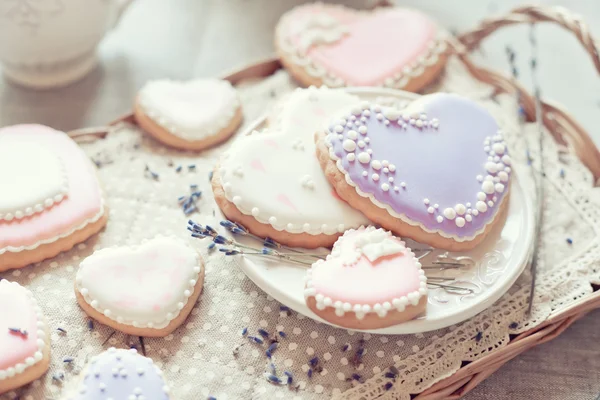 Coração de biscoitos em pastel — Fotografia de Stock