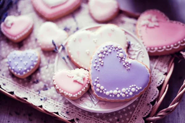 Coração de biscoitos romântico — Fotografia de Stock