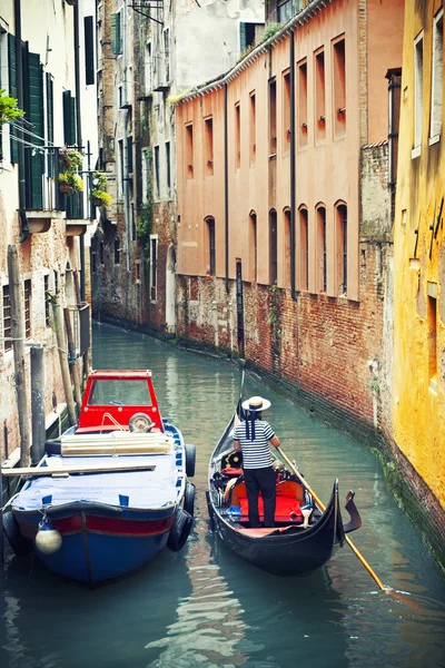 Gondoliere a Venezia — Foto Stock