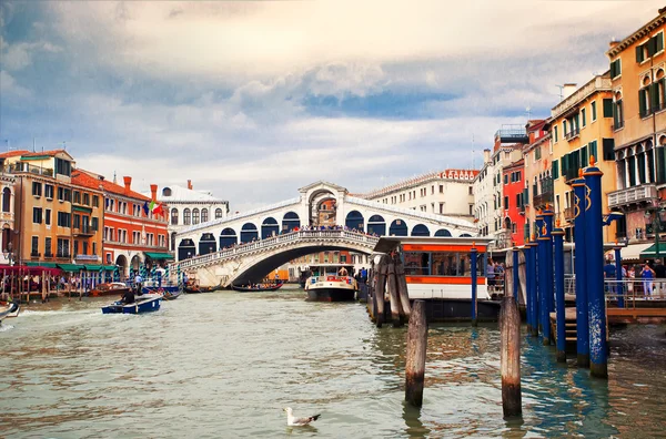 Venetië Rialto brug — Stockfoto