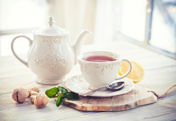 Tea time i morgonljuset — Stockfoto