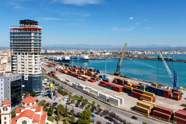 Vue du dessus du port de Durres, Albanie Image En Vente