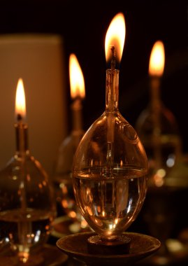 Synogogue petrol mumlar