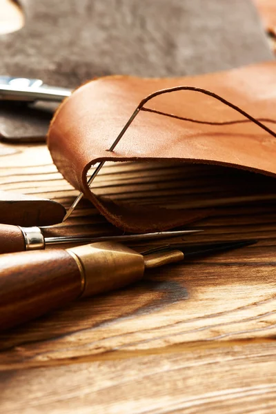 Leather crafting tools — Stock Photo, Image