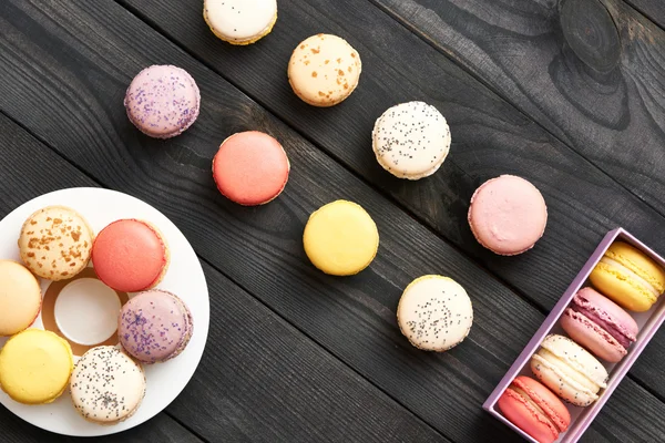 Macarons французький смачний десерт — стокове фото