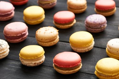 Fransız lezzetli tatlı badem kurabiyeleri