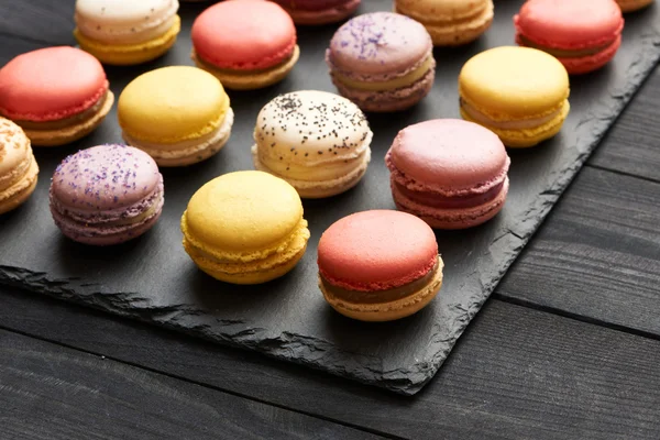 Francia ízletes desszert macaroons — Stock Fotó