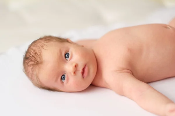 Één maand oude baby — Stockfoto