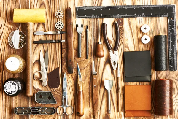 Leather crafting tools — Stock Photo, Image