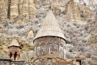Eski manastır Geghard Ermenistan'da