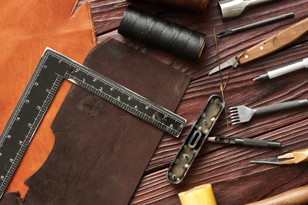 Leather crafting tools — Stock Photo, Image