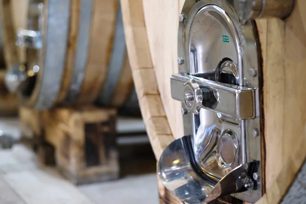 Barricas de vino de madera — Foto de Stock