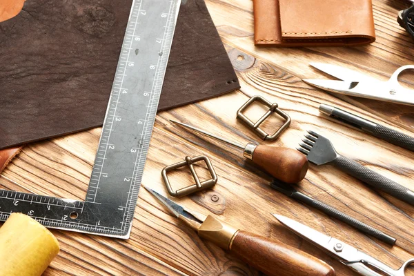 Lederen crafting tools — Stockfoto