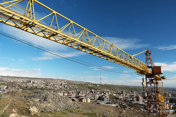 Γερανός tower μπλε ουρανό — Φωτογραφία Αρχείου