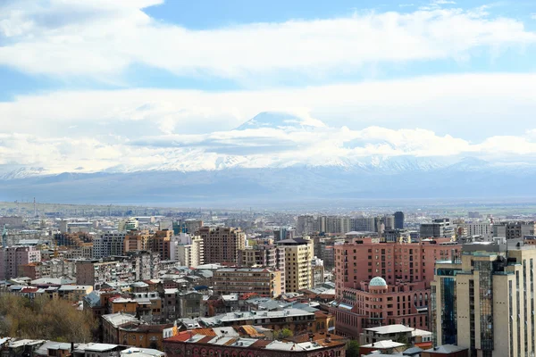 Montanha Yerevan e Ararat — Fotografia de Stock