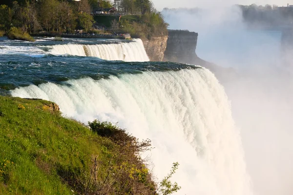 Famous Niagara Falls — Stock Photo, Image