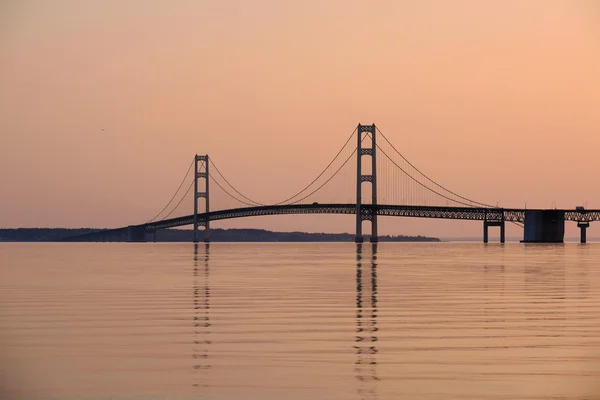 Mackinac підвісний міст — стокове фото