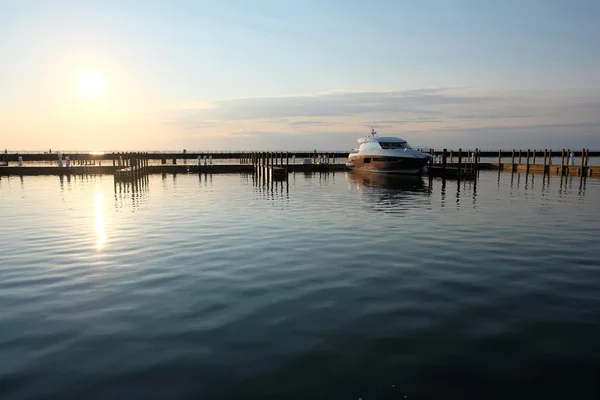 Marina en el lago Hurón — Foto de Stock