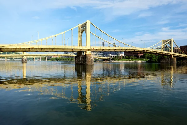 ピッツバーグ、ペンシルバニア州の橋 — ストック写真