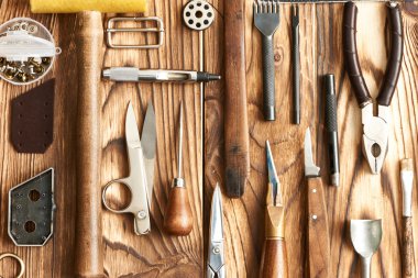 deri işçiliği araçları