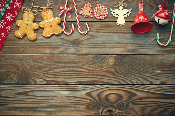 Galletas de jengibre y decoraciones hechas a mano —  Fotos de Stock