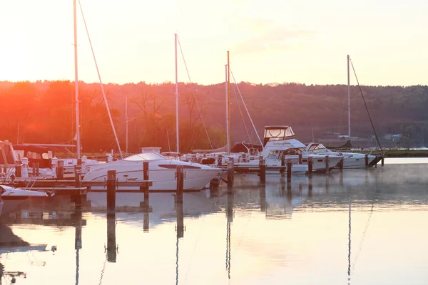 Marina en el lago Cayuga — Foto de Stock