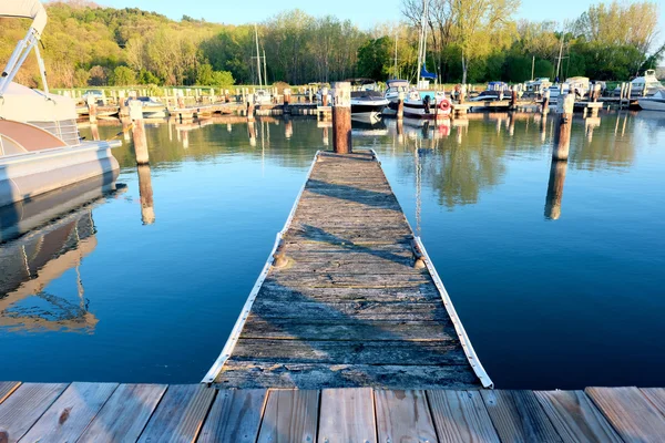 Marina en el lago Cayuga — Foto de Stock