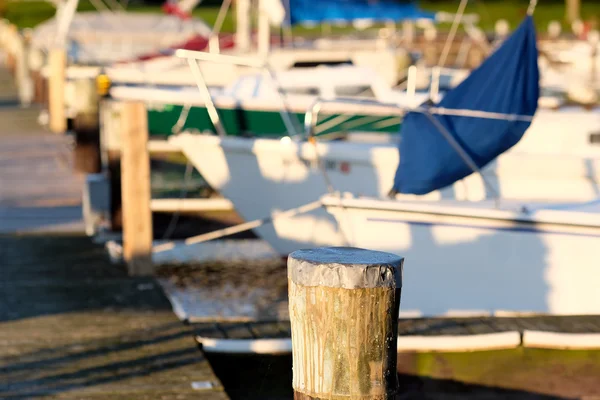 Marina en el lago Cayuga — Foto de Stock