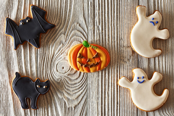 Halloween homemade gingerbread cookies