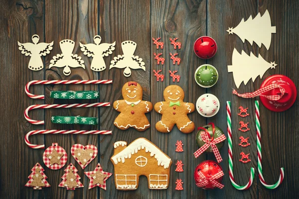 Zencefilli kurabiye ve süslemeler