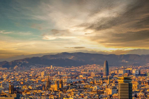 Paisaje Urbano Barcelona Atardecer Con Vistas Desde Montjuic —  Fotos de Stock