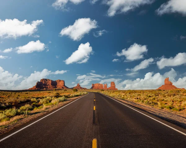 Carretera Panorámica Vacía Monument Valley Arizona — Foto de Stock