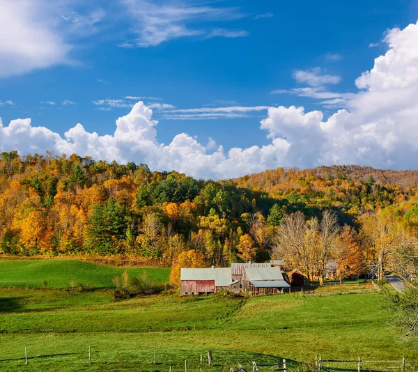 Jenne Farm Mit Stall Sonnigen Herbsttagen Vermont Usa — Stockfoto
